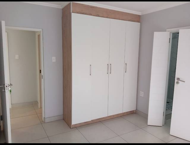 2 BEDROOM APARTMENT TO LET IN UMHLANGA RIDGE